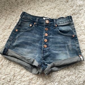 One x One Teaspoon shorts